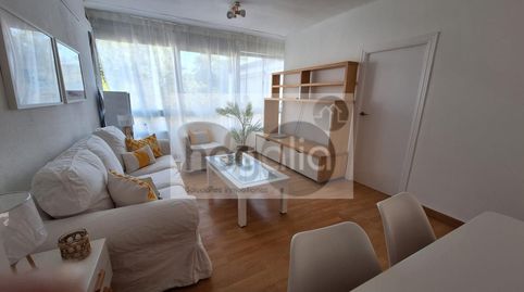 Photo 3 of Flat for rent in Tiro de Línea, Sevilla Capital