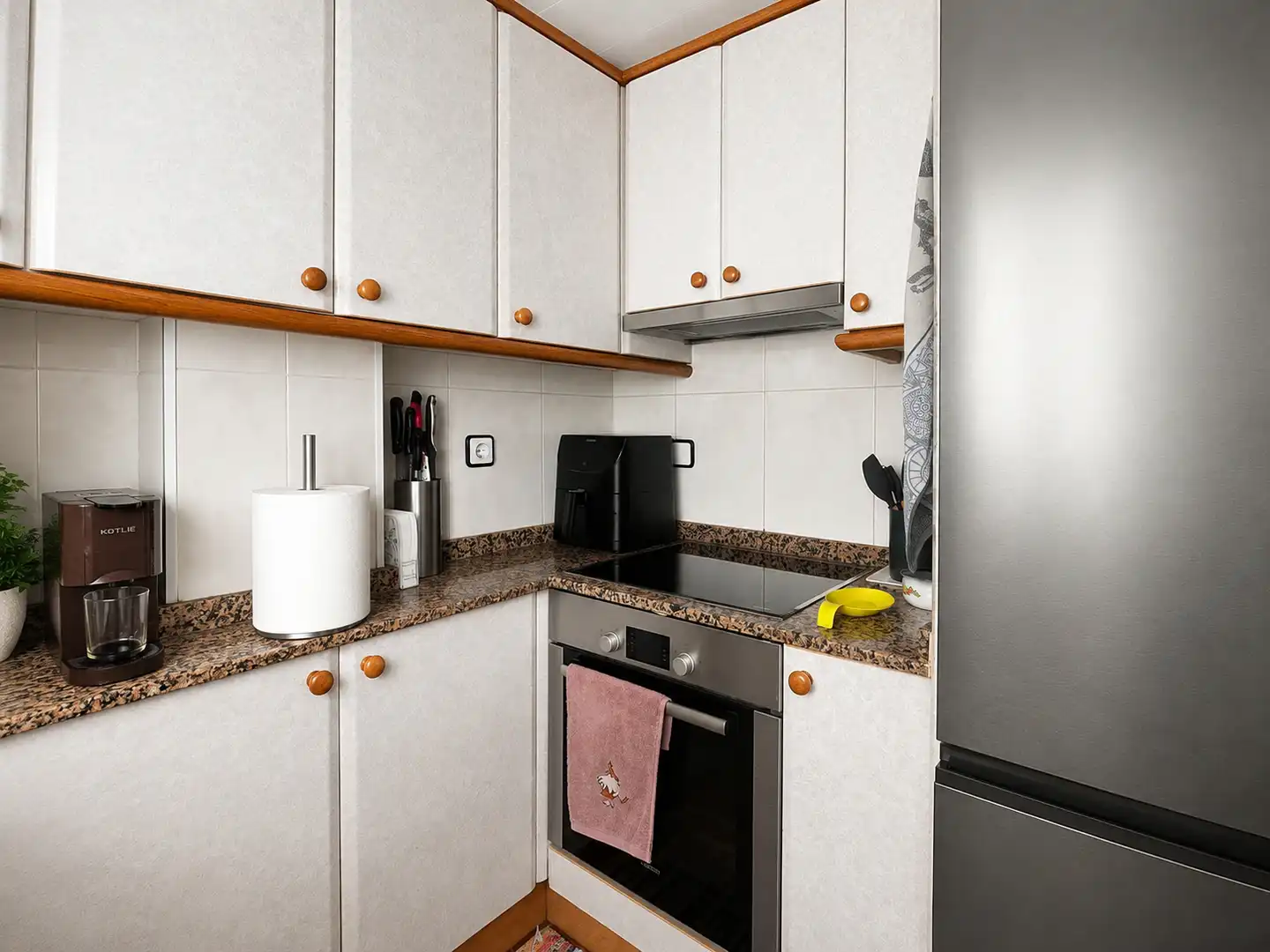 Küche von Wohnung zum Verkauf in Sant Joan Despí mit Klimaanlage, Heizung und Möbliert