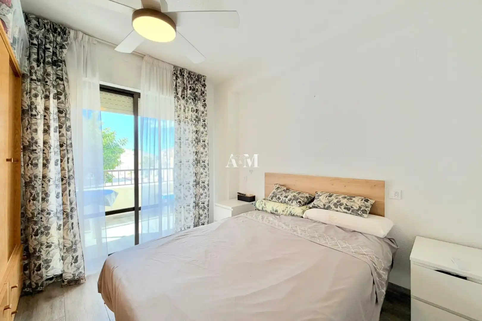 Habitación de Piso de alquiler en Mil Palmeras