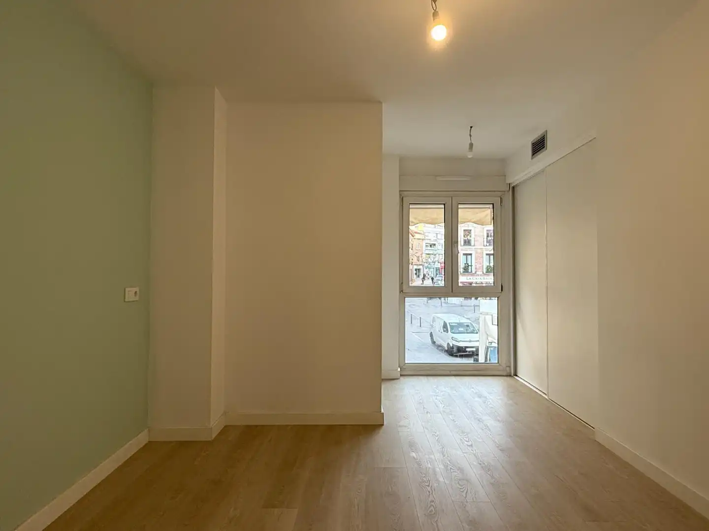 Habitación de Piso en venta en Guadalajara con Aire acondicionado y Calefacción