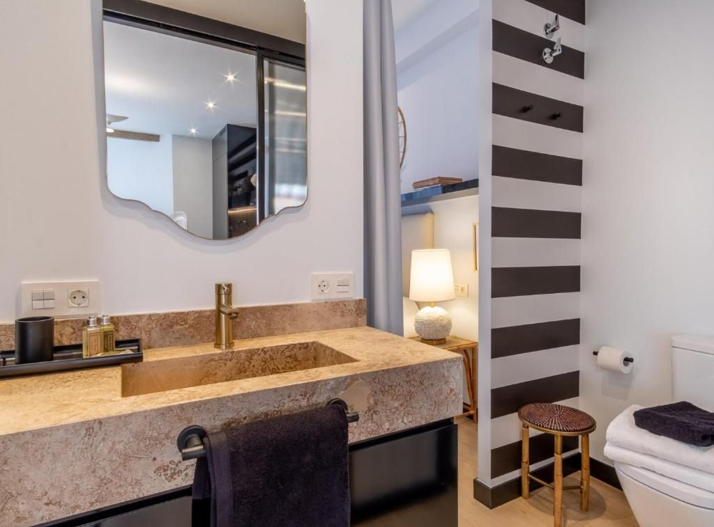 Bathroom of Flat to rent in Móstoles  with Air Conditioner, Furnished and Pets allowed
