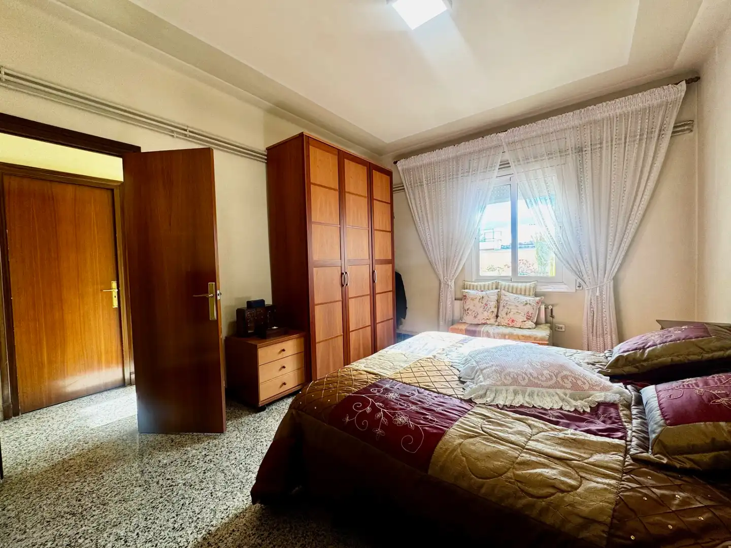 Habitación de Piso en venta en Terrassa con Calefacción, Terraza y Trastero