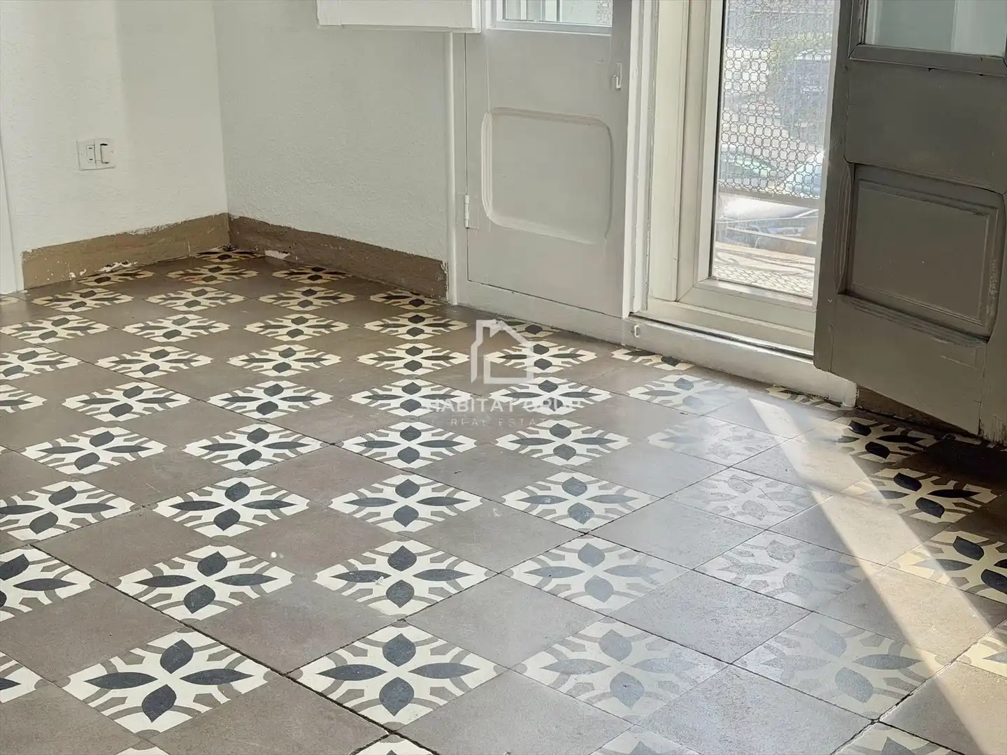 Vista exterior de Piso en venta en Girona con Calefacción y Terraza