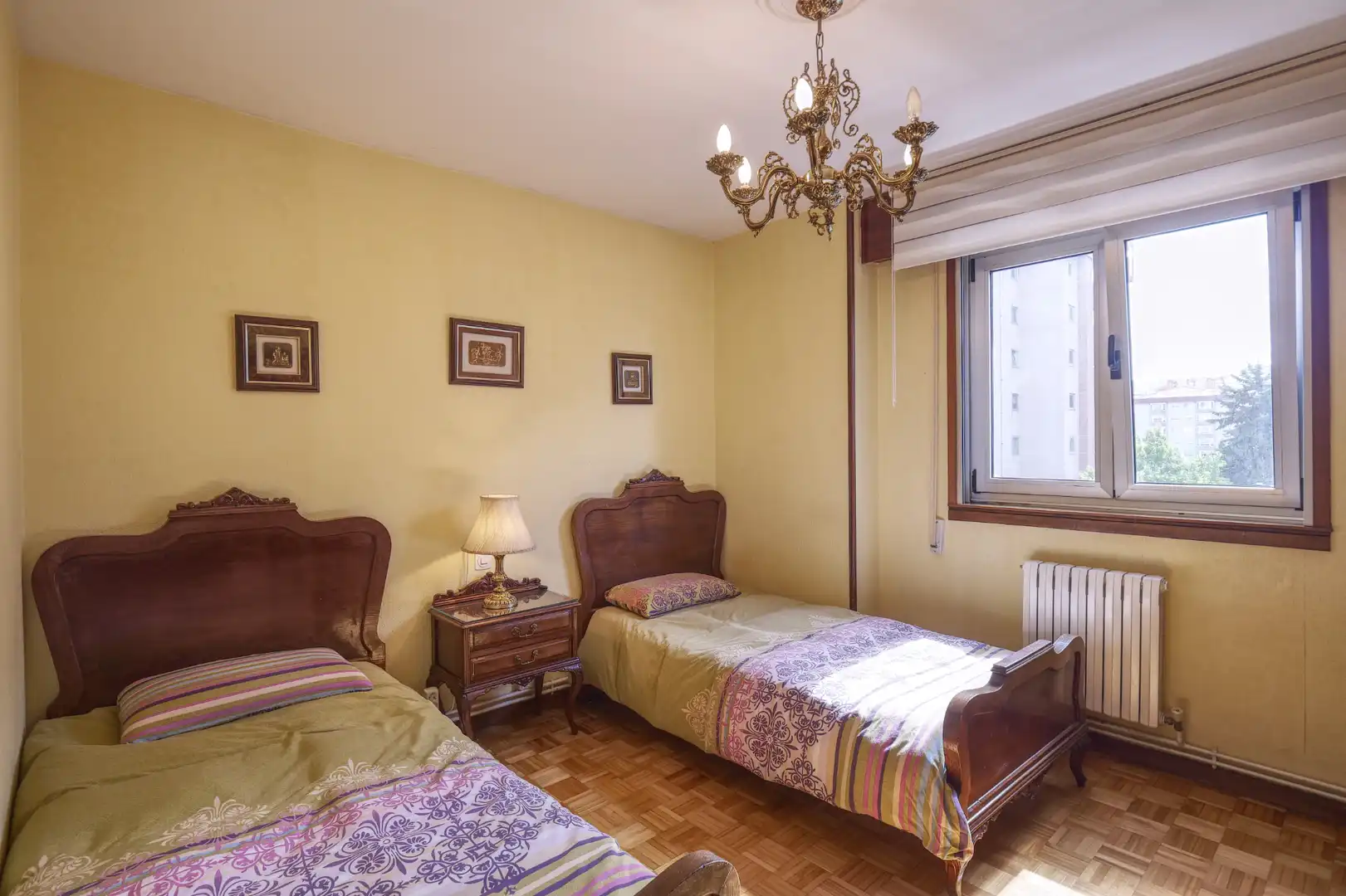 Habitación de Piso en venta en A Coruña Capital  con Calefacción, Parquet y Trastero