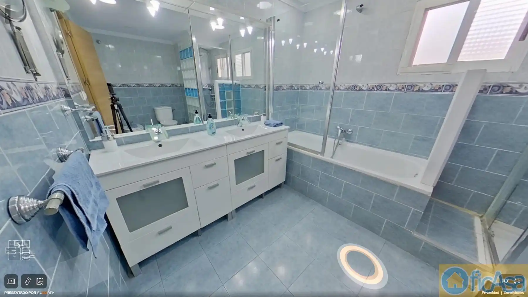 Bathroom of Flat for sale in Castellón de la Plana / Castelló de la Plana  with Air Conditioner, Parquet flooring and Balcony