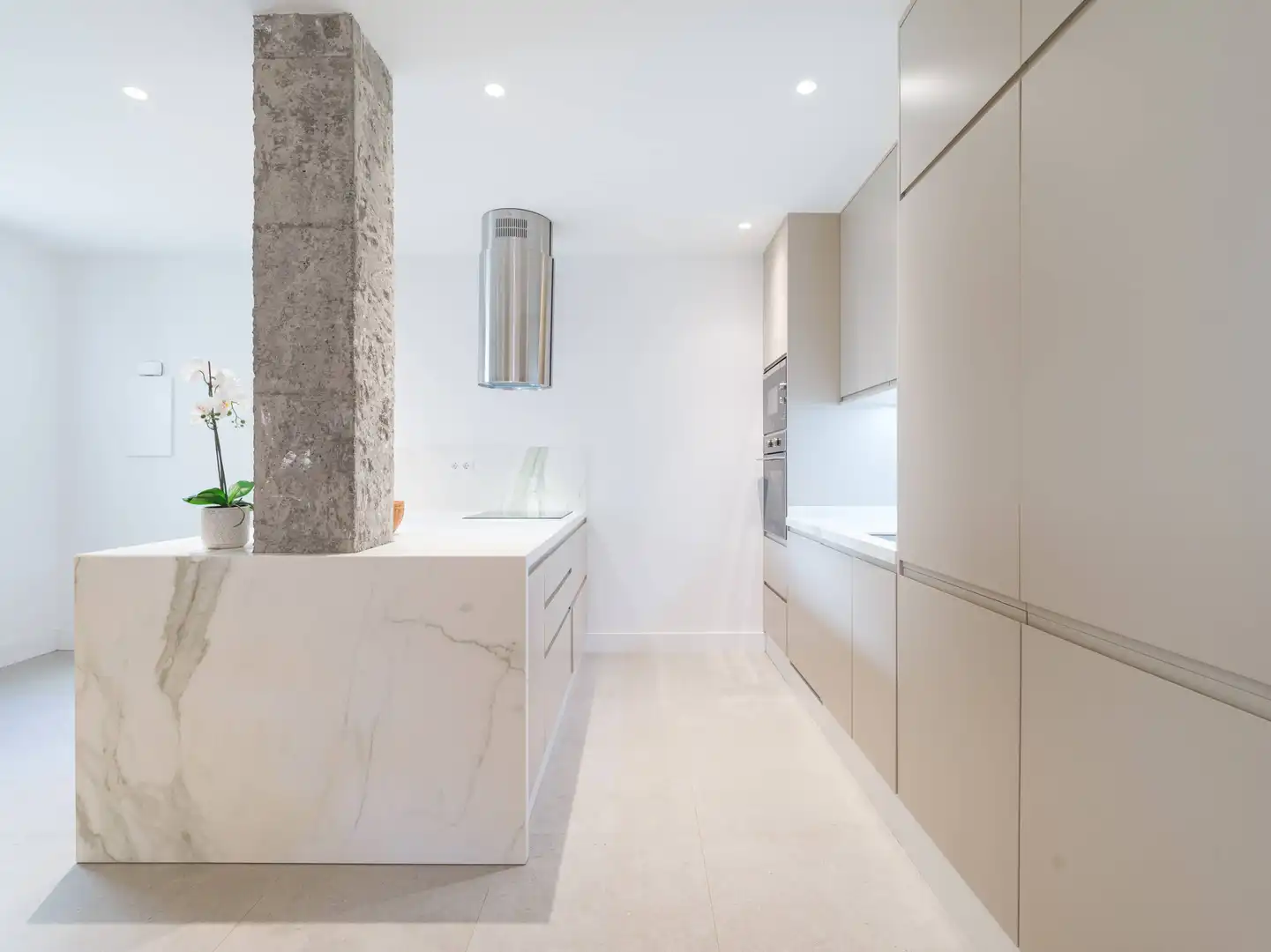 Cocina de Piso de alquiler en Las Palmas de Gran Canaria con Jardín privado y Terraza