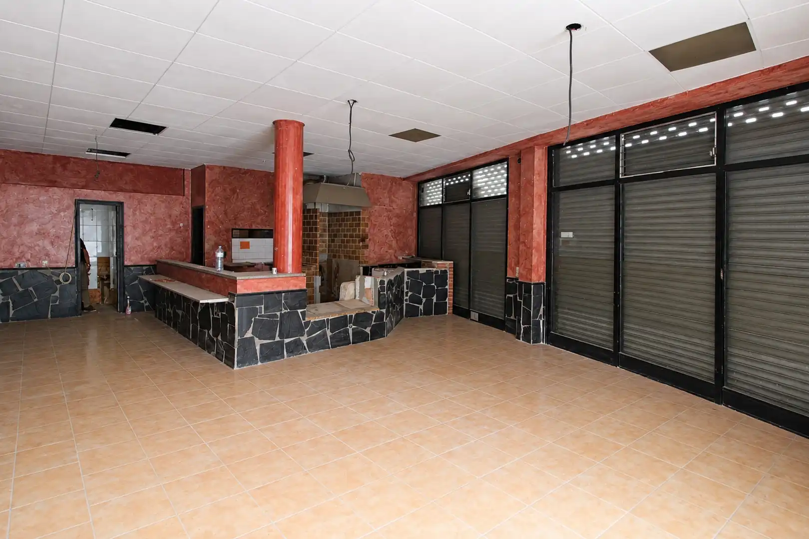 Local comercial en venda a Eixample - Horta Capallera