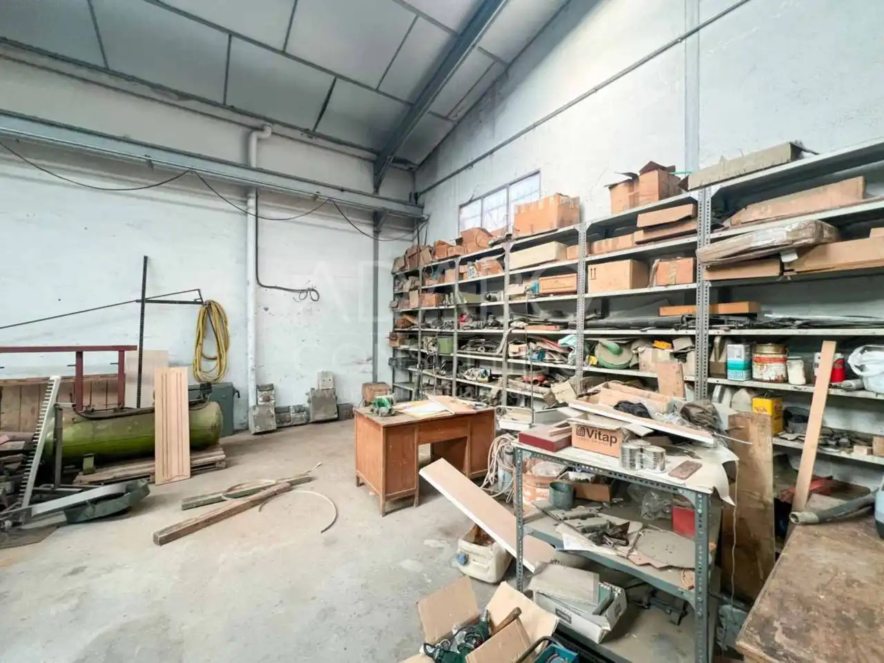 Nave industrial en venta en Avenida Astronomía, imagen 3
