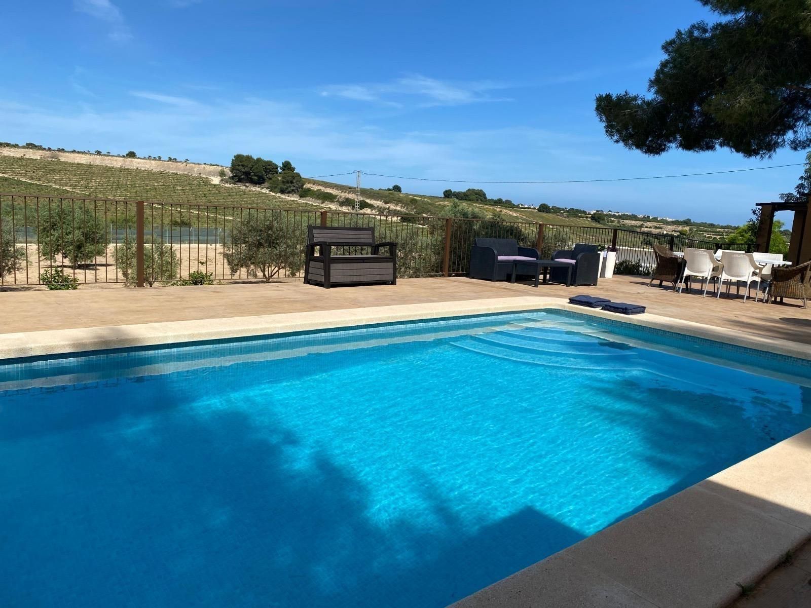 Piscina de Casa o xalet en venda en Pilar de la Horadada amb Aire condicionat, Jardí privat i Traster