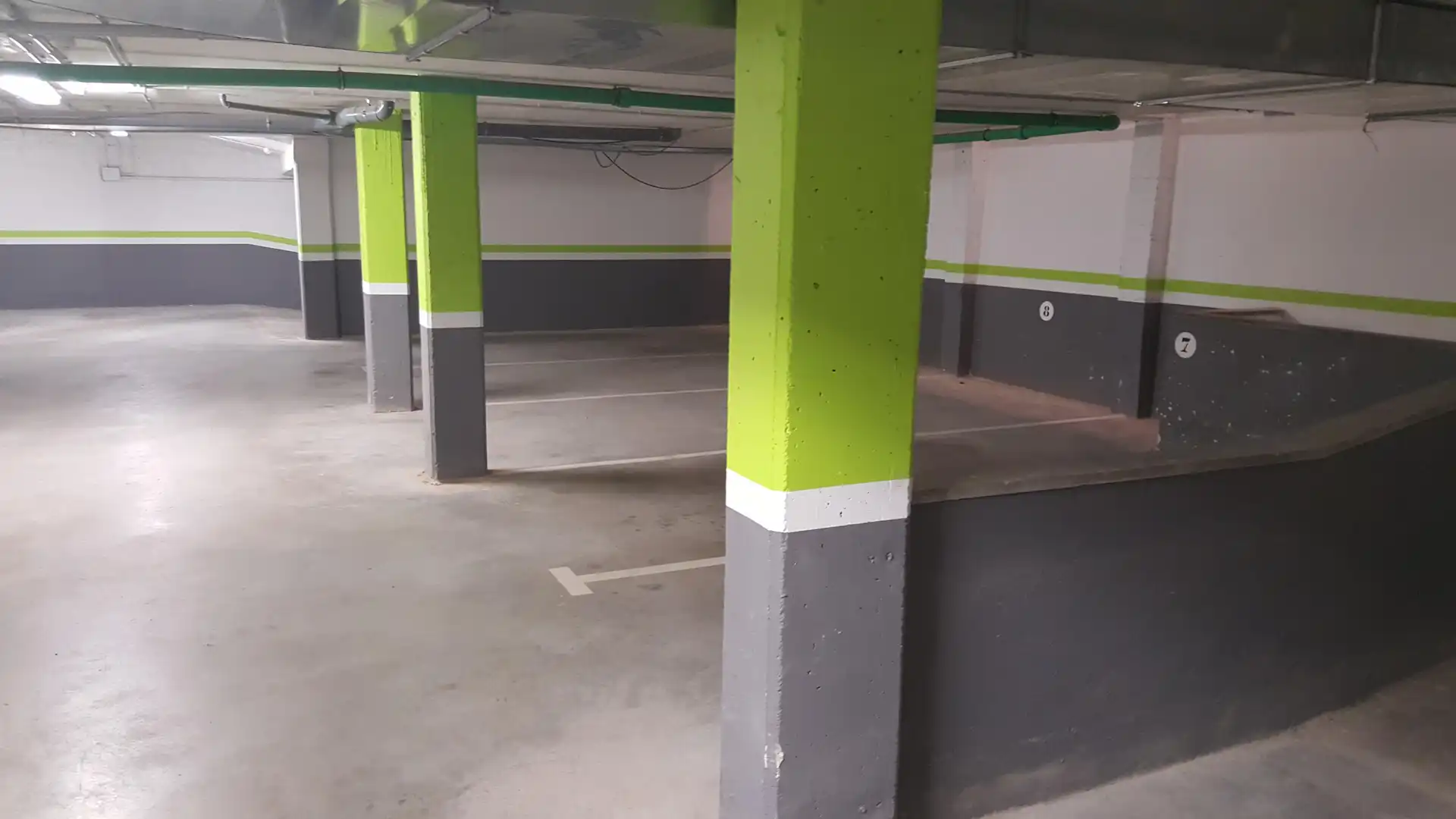 Aparcament de Garatge en venda en Artés