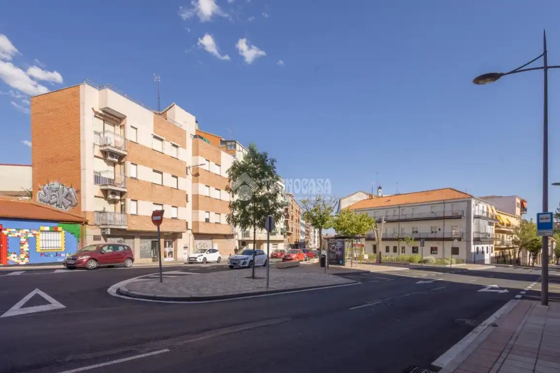Vista exterior de Pis en venda en Salamanca amb Calefacció