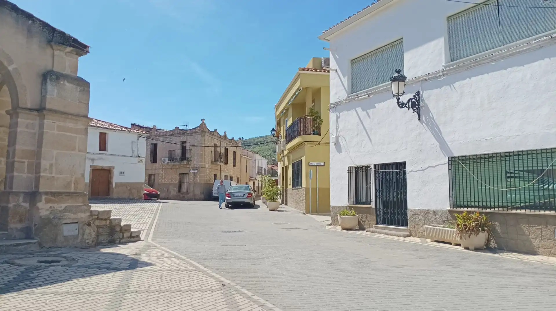 Exterior view of Premises for sale in Torre de Santa María