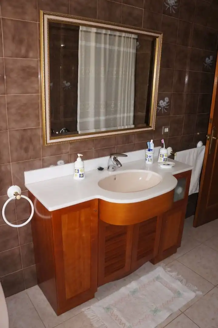 Bany de Casa o xalet en venda en Entrena amb Terrassa