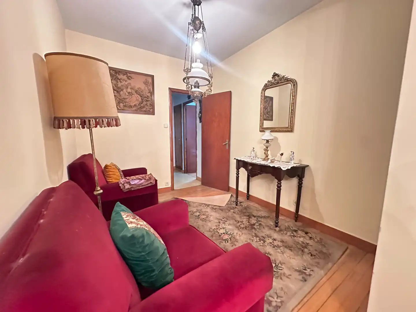 Sala de estar de Piso en venta en Santiago de Compostela  con Calefacción y Trastero