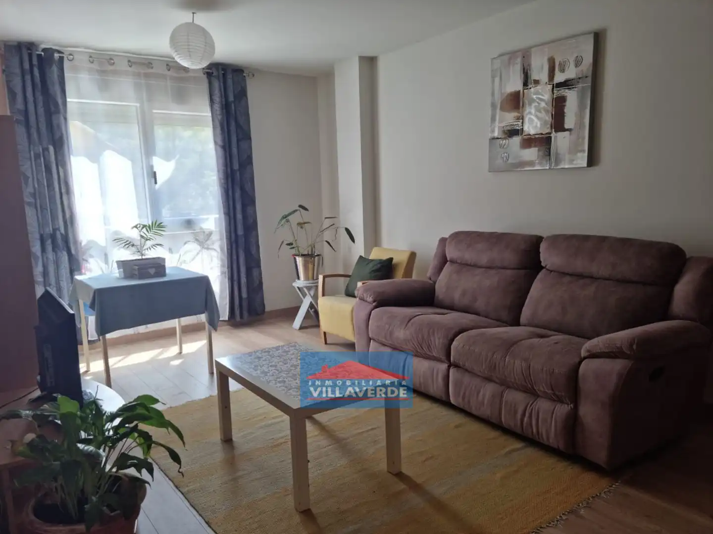 Wohnzimmer von Wohnung zum Verkauf in Cangas  mit Terrasse, Abstellraum und Möbliert