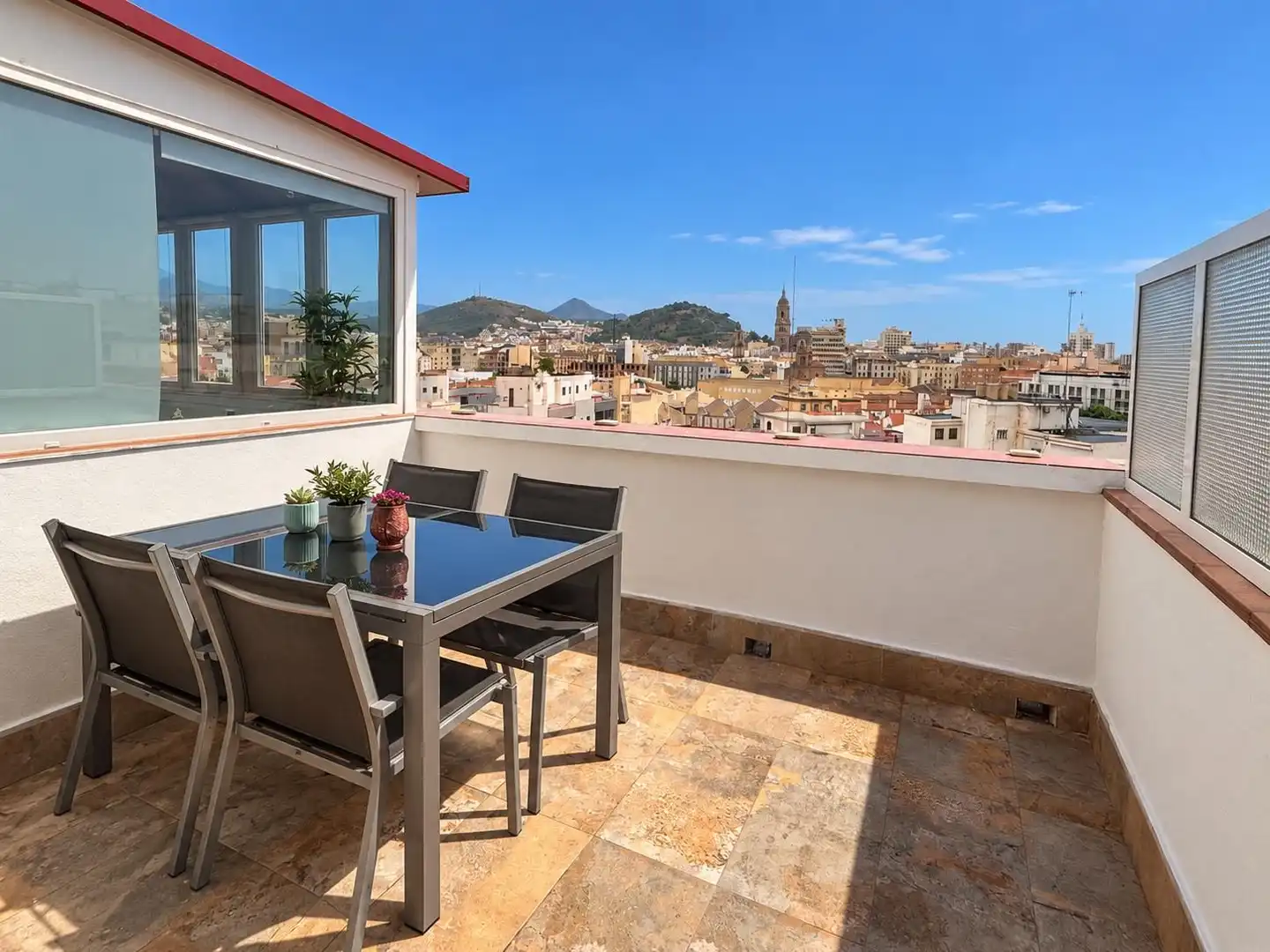 Appartamento con terrazza in vendita a Calle Armengual de la Mota