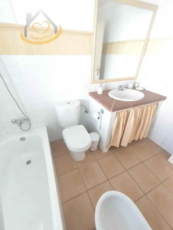 Baño de Apartamento en venta en Islantilla con Aire acondicionado, Terraza y Trastero