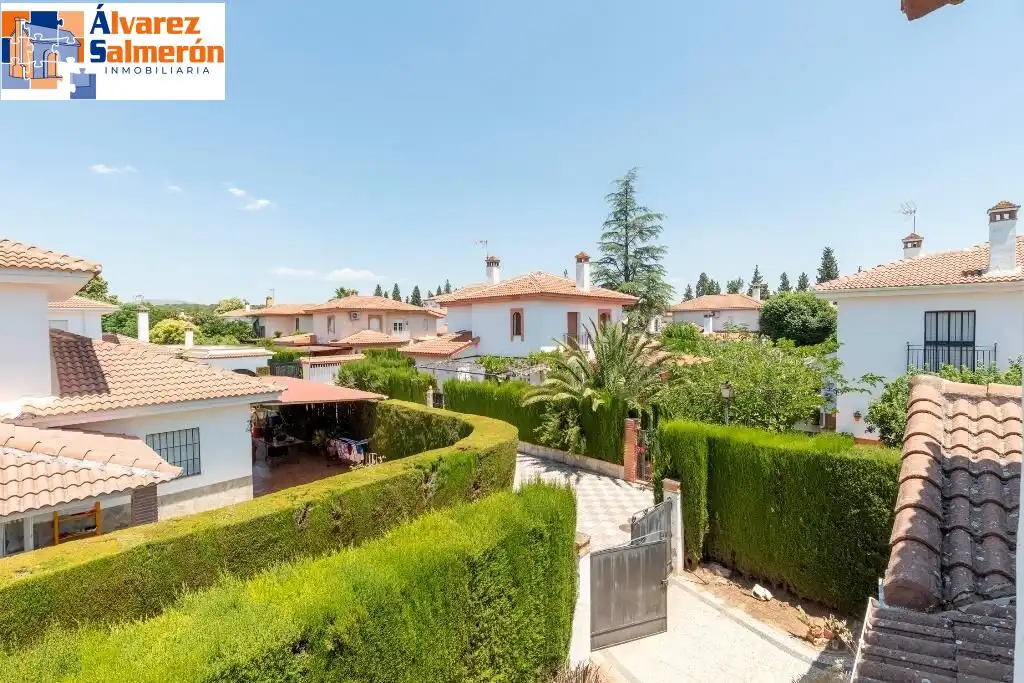 Garden of Houses for sale in Albolote  with Air Conditioner, Private garden and Terrace