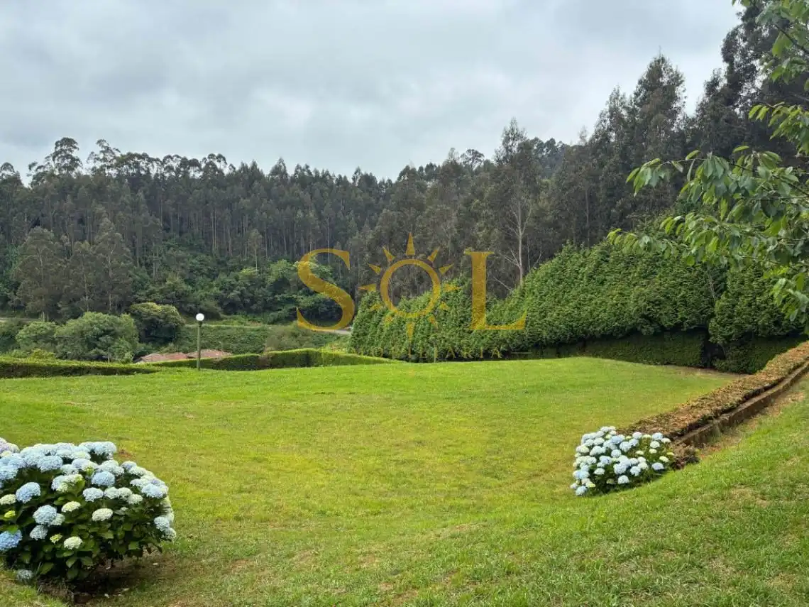 Casa o xalet en venda en Pravia amb Calefacció i Jardí privat