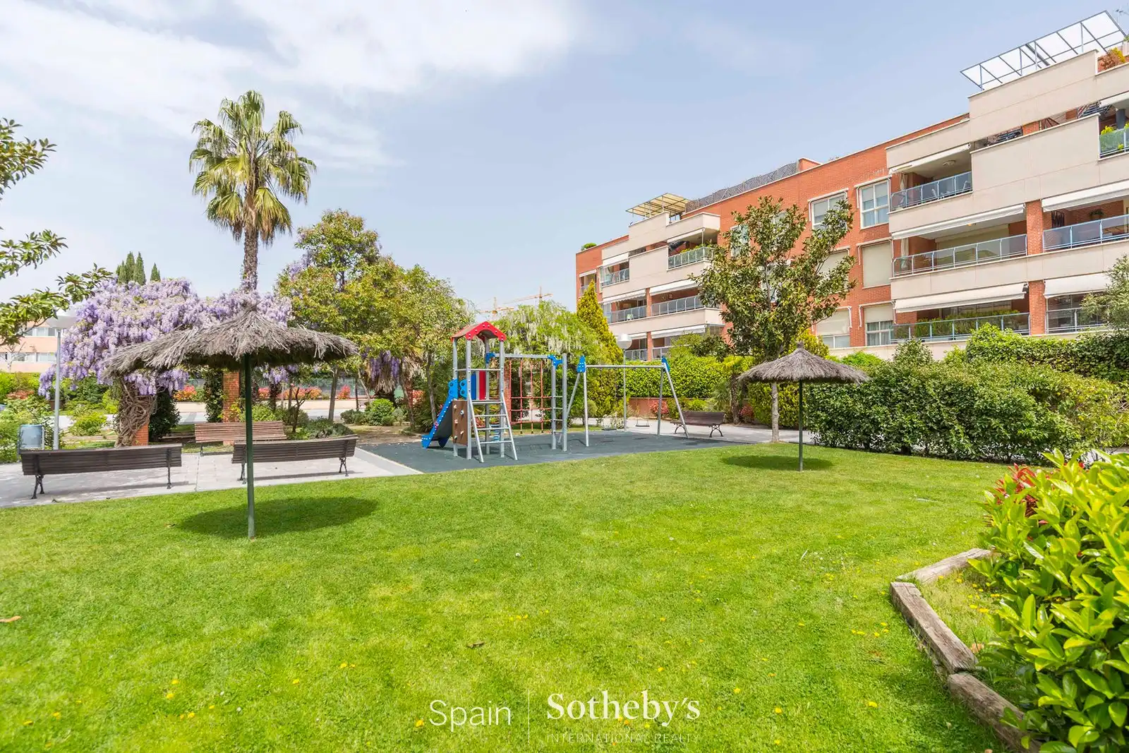 Vista exterior de Apartament de lloguer en Pozuelo de Alarcón amb Aire condicionat, Calefacció i Terrassa