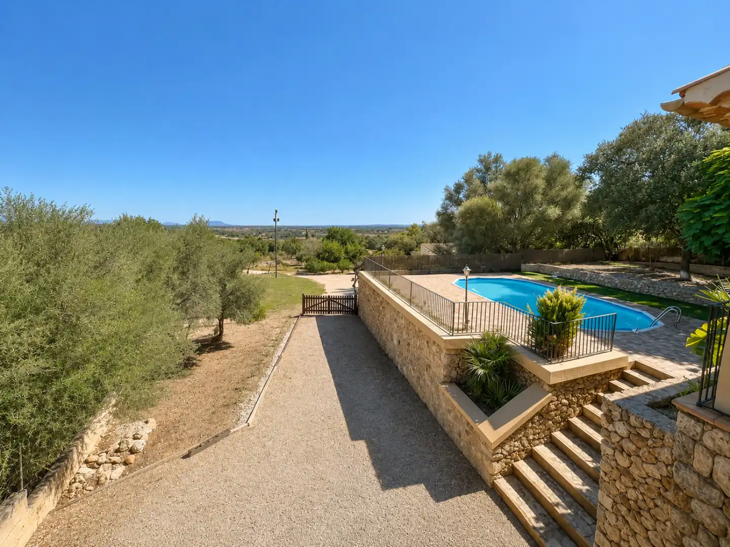 Swimming pool of Houses for rent in Santa Eugènia  with Air Conditioner, Heating and Private garden