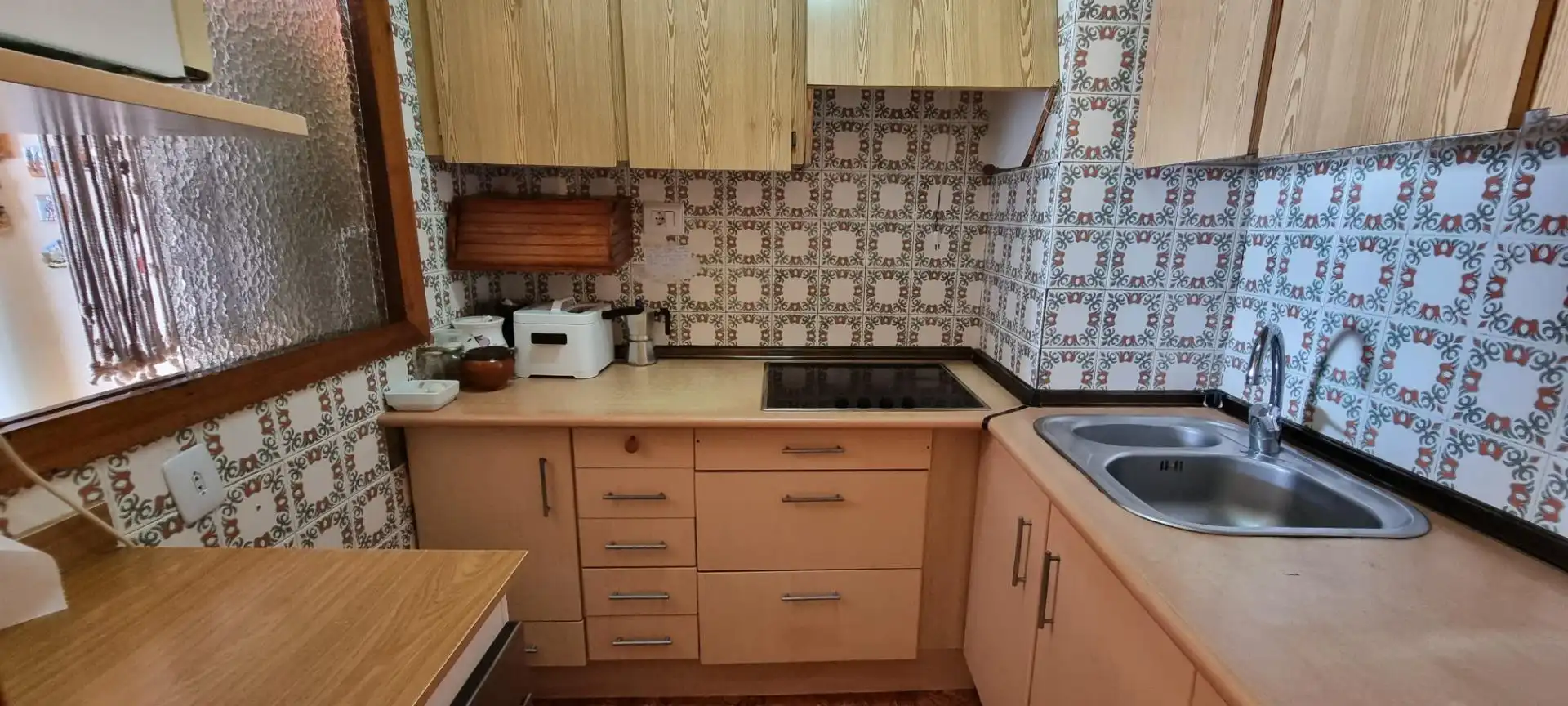 Kitchen of Flat for sale in Cullera  with Air Conditioner, Storage room and Furnished