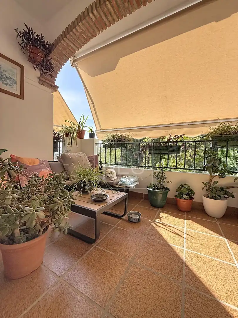 Flat with pool for sale in Calle PUERTA DE LAS GRANADAS