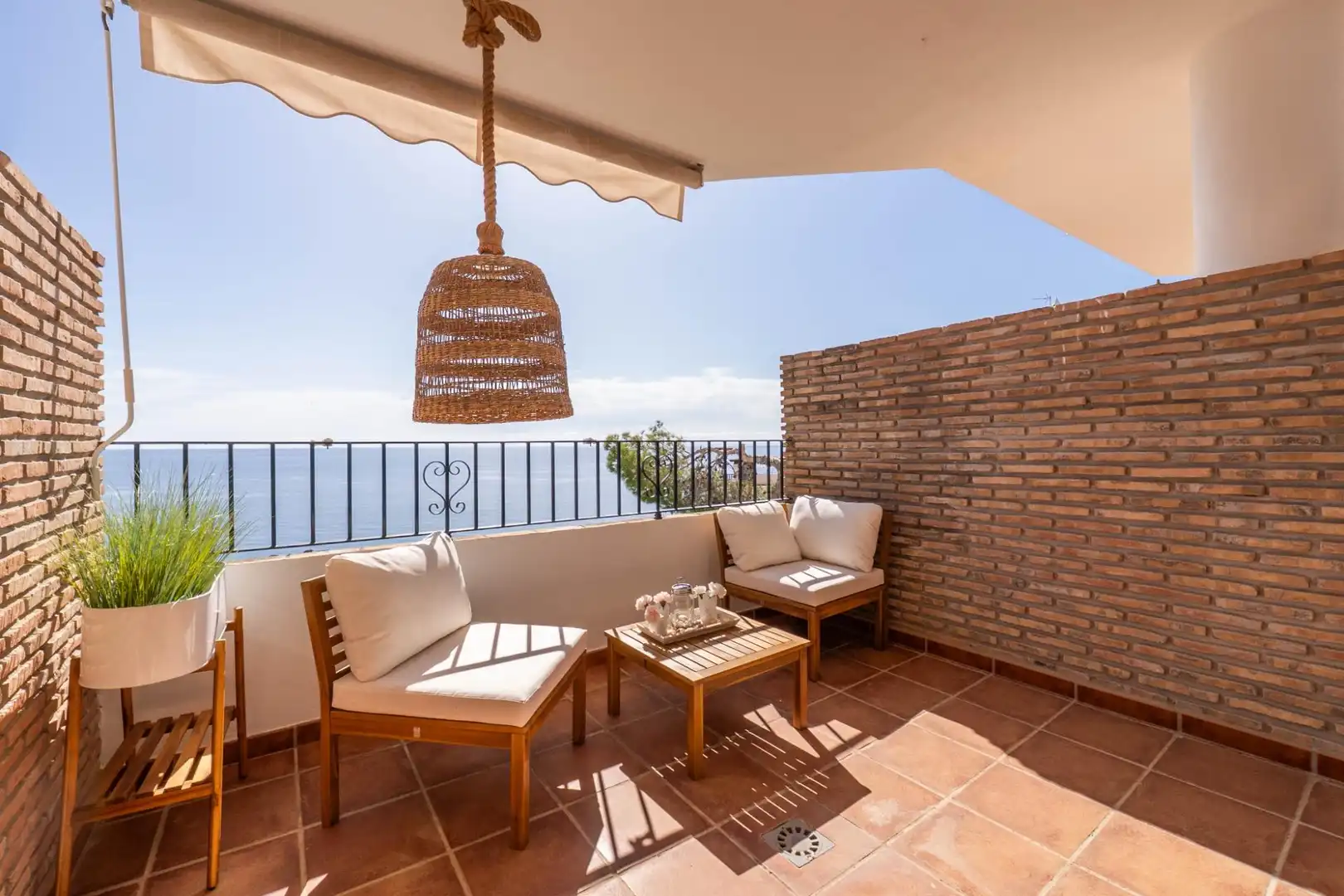 Terraza de Apartamento en venta en Almuñécar con Jardín privado, Terraza y Piscina comunitaria