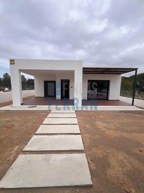 Exterior view of Houses for sale in El Vendrell  with Terrace