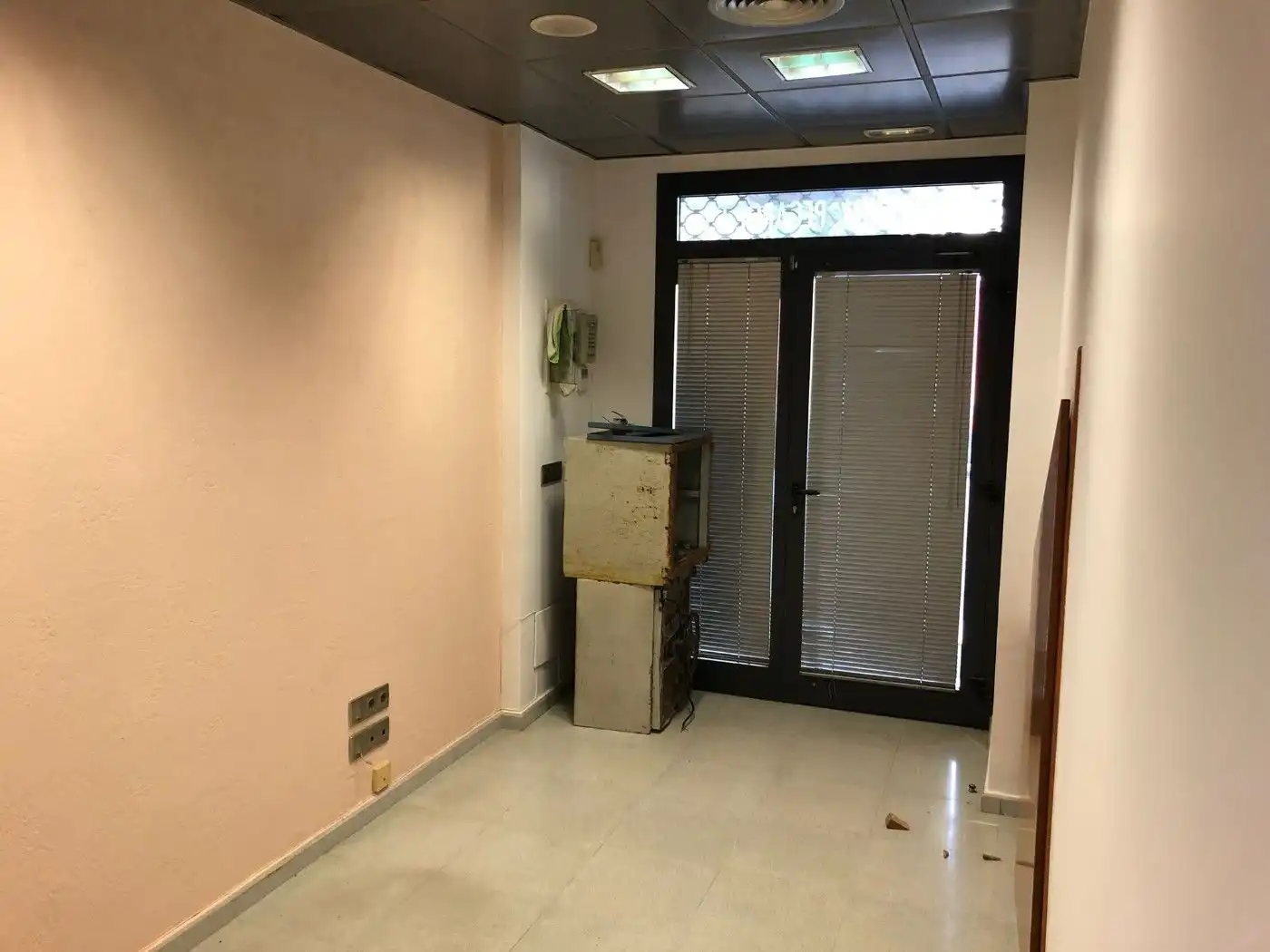 Local de lloguer a Carrer de Joan Prim, 244, Lledoner