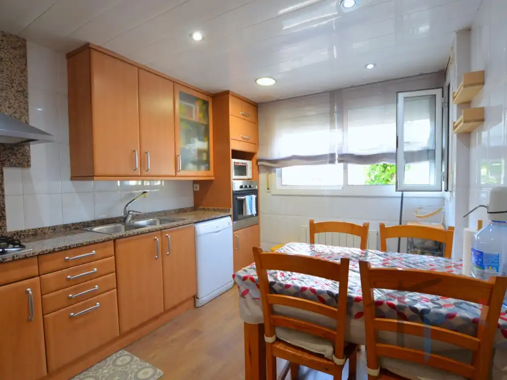 Maison mitoyenne à vendre à Calle Noguera, imagen 9