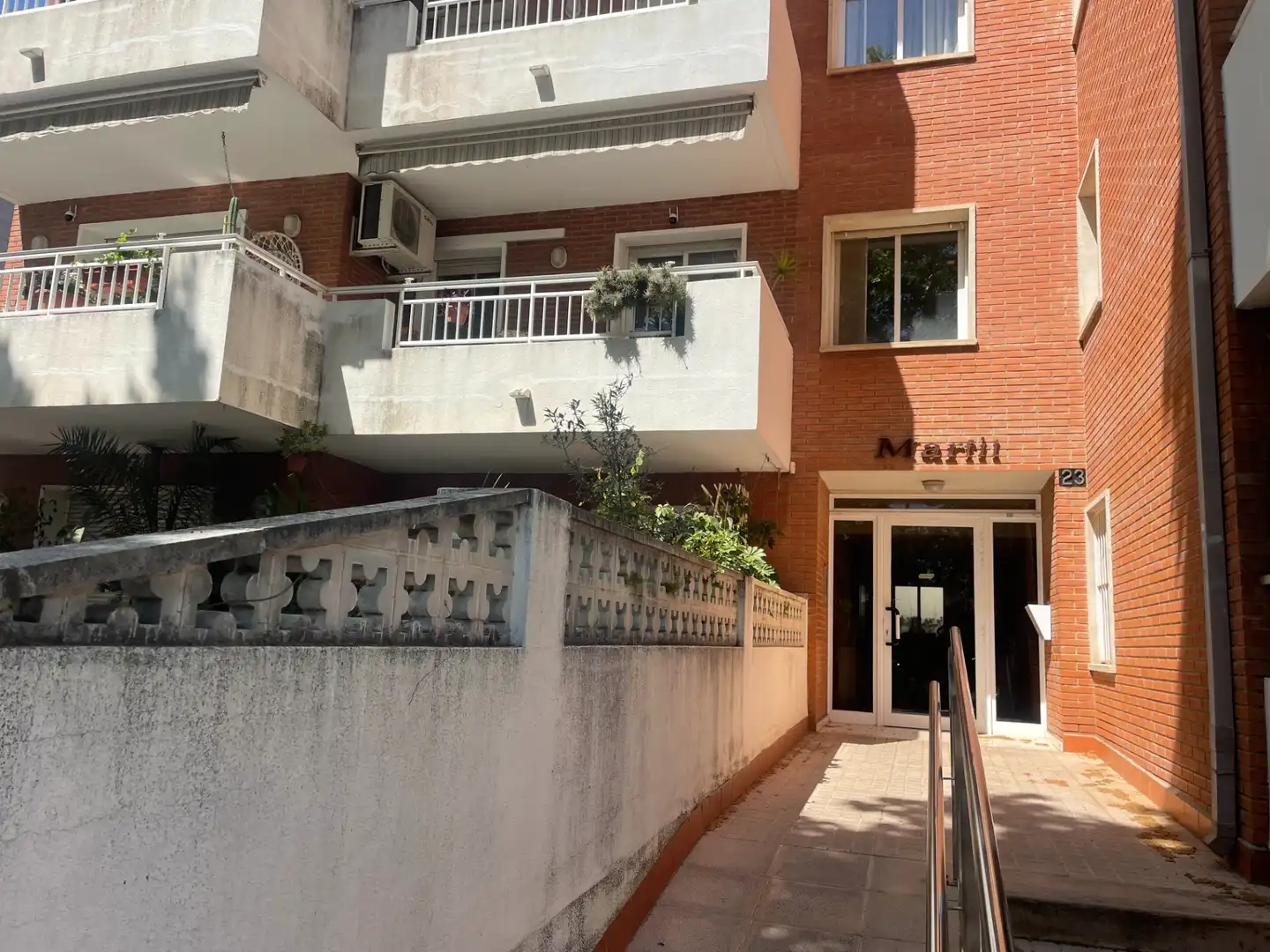 Einzelparkplatz mit Aufzug zum Verkauf in Carrer de Berenguer de Palou 23, imagen 4