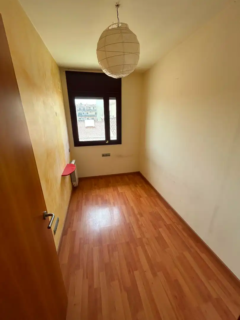 Dormitori de Àtic en venda en Terrassa amb Calefacció, Parquet i Terrassa