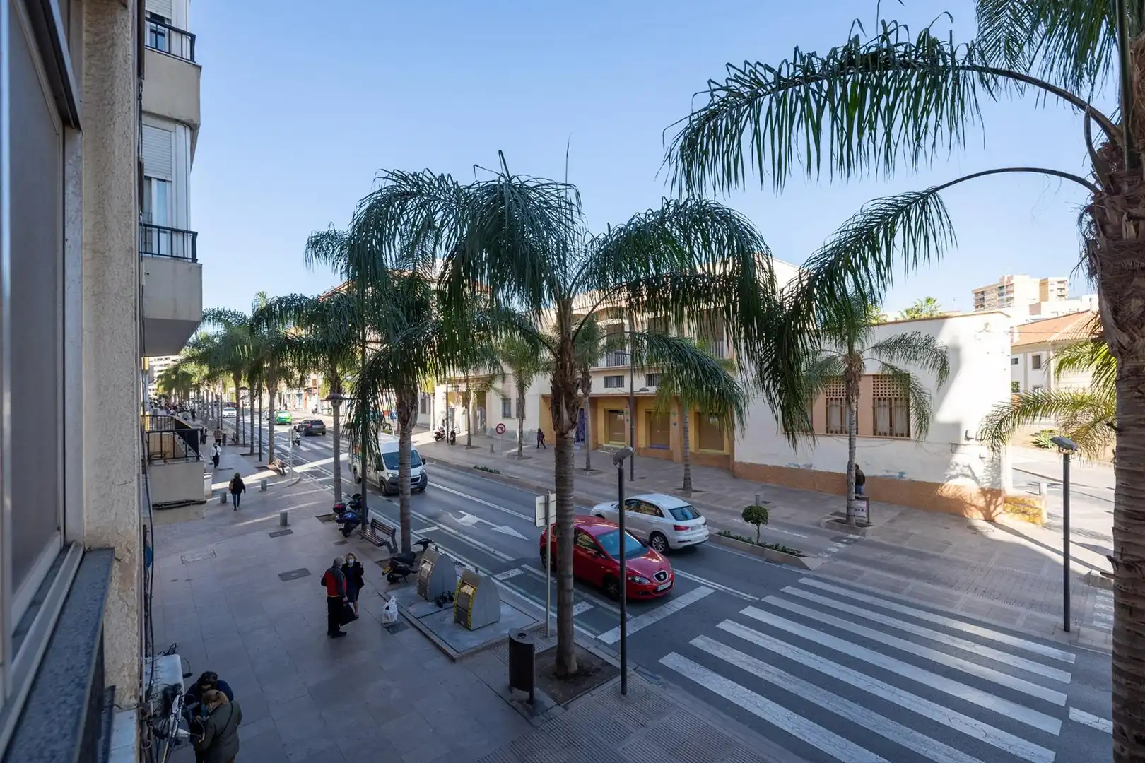 Vista exterior de Pis en venda en Motril amb Calefacció, Terrassa i Balcó