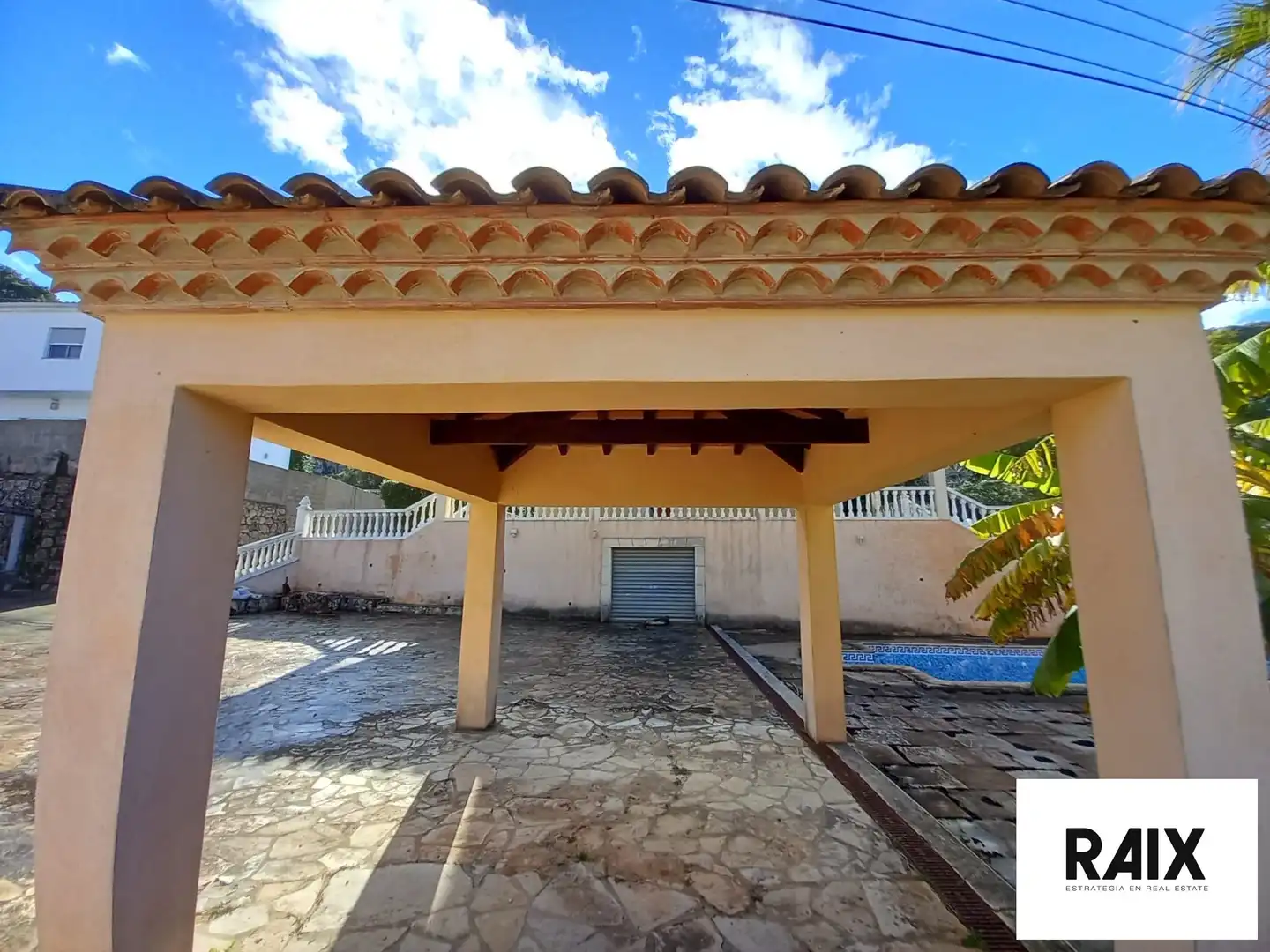 Terrassa de Casa o xalet en venda en Alzira amb Calefacció, Piscina i Balcó