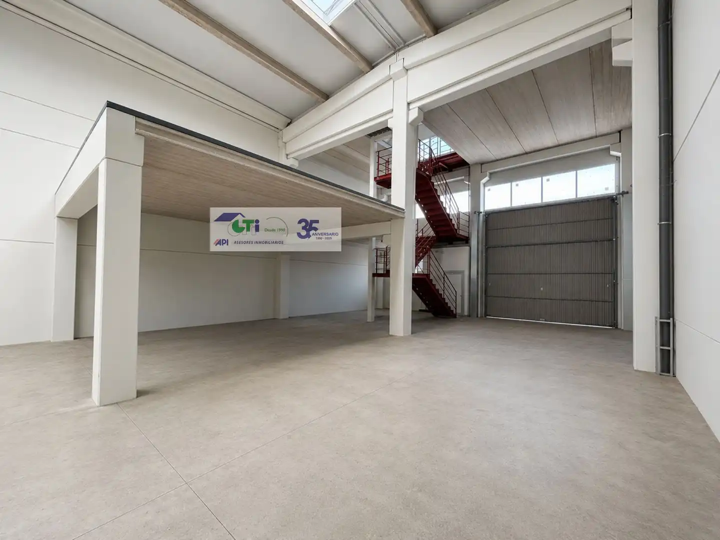 Nave industrial en venta en Zaragoza