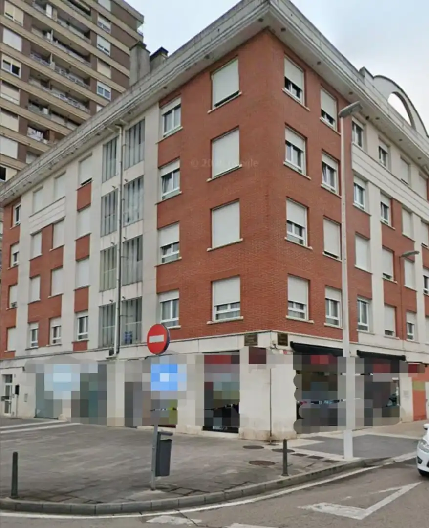 Exterior view of Flat for sale in Covadonga - Campuzano - Ciudad Vergel