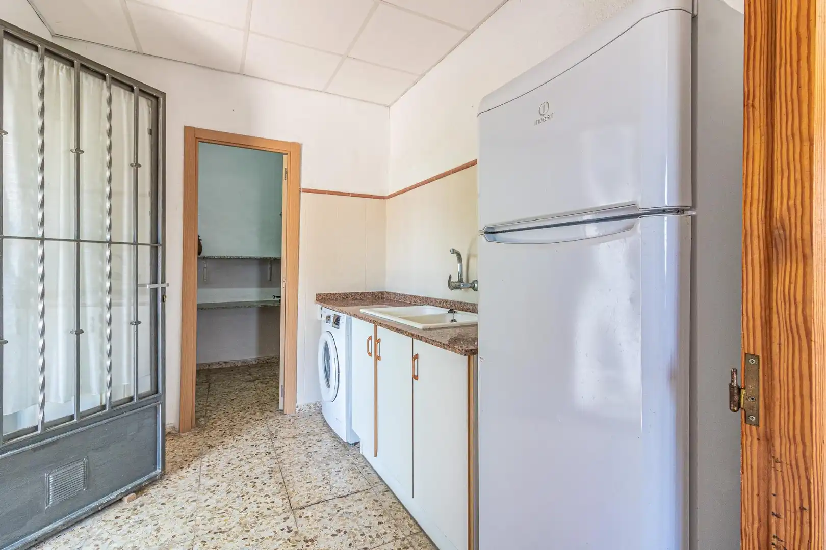 Küche von Haus oder Chalet zum Verkauf in Carlet mit Privatgarten, Terrasse und Schwimmbad