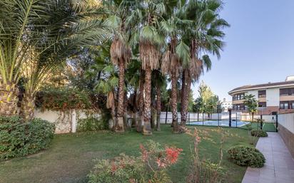 Jardí de Apartament en venda en  Granada Capital amb Calefacció, Jardí privat i Balcó