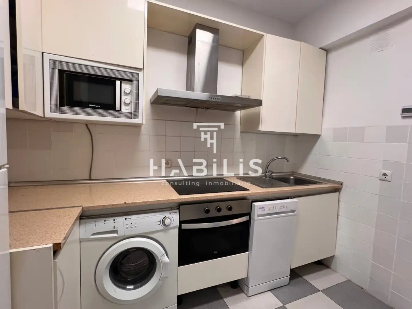 Kitchen of Flat for rent in Toledo  with Air Conditioner, Heating and Furnished