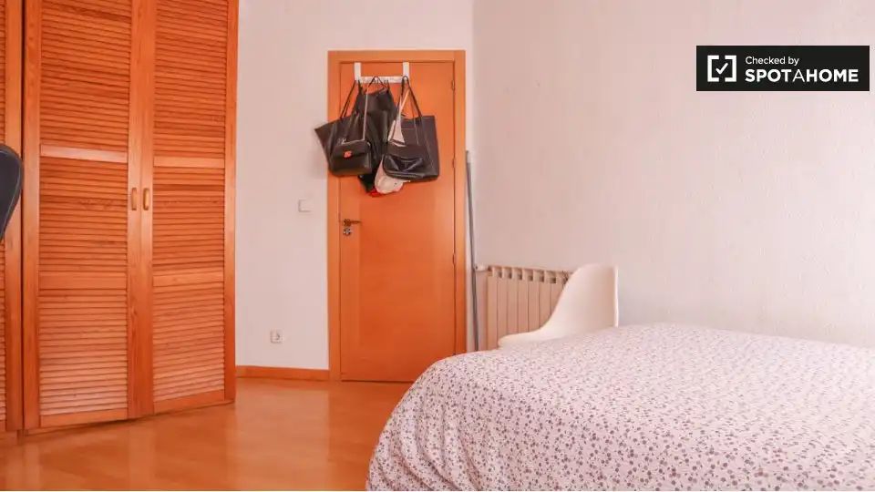 Room in Madrid, Madrid
