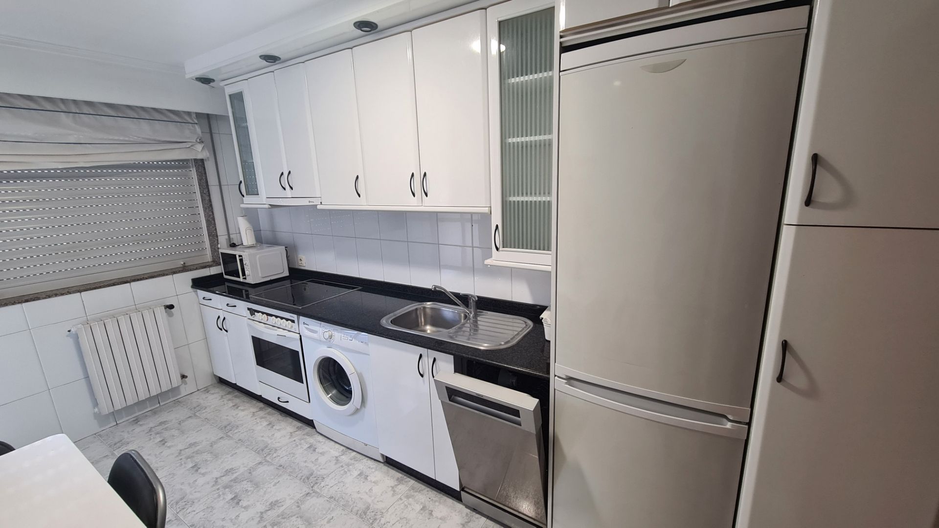 Kitchen of Apartment to rent in Ourense Capital   with Heating, Parquet flooring and Furnished