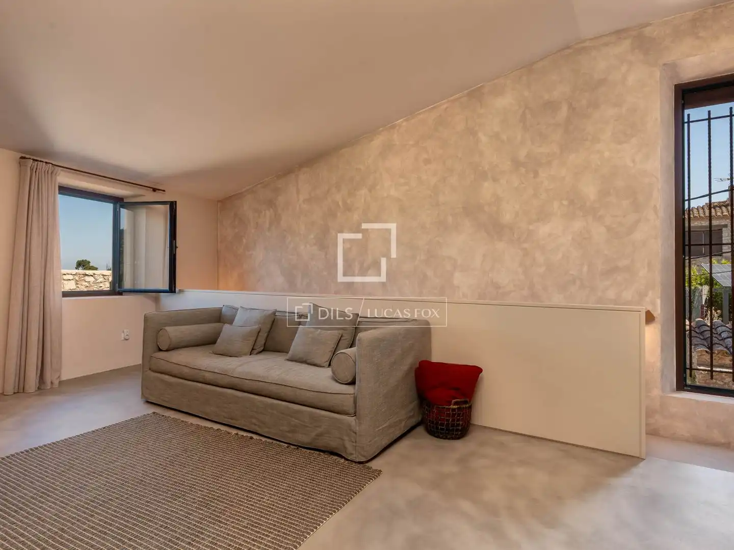 Sala d'estar de Casa o xalet en venda en Madrid amb Aire condicionat, Calefacció i Terrassa