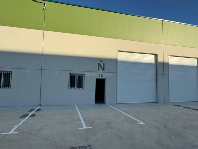 Nave industrial en Alquiler en Logroño - Los Prados en Polígono Cantabria