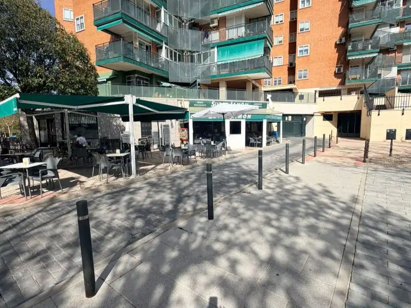 Local en venda en Fuenlabrada amb Aire condicionat, Calefacció i Terrassa