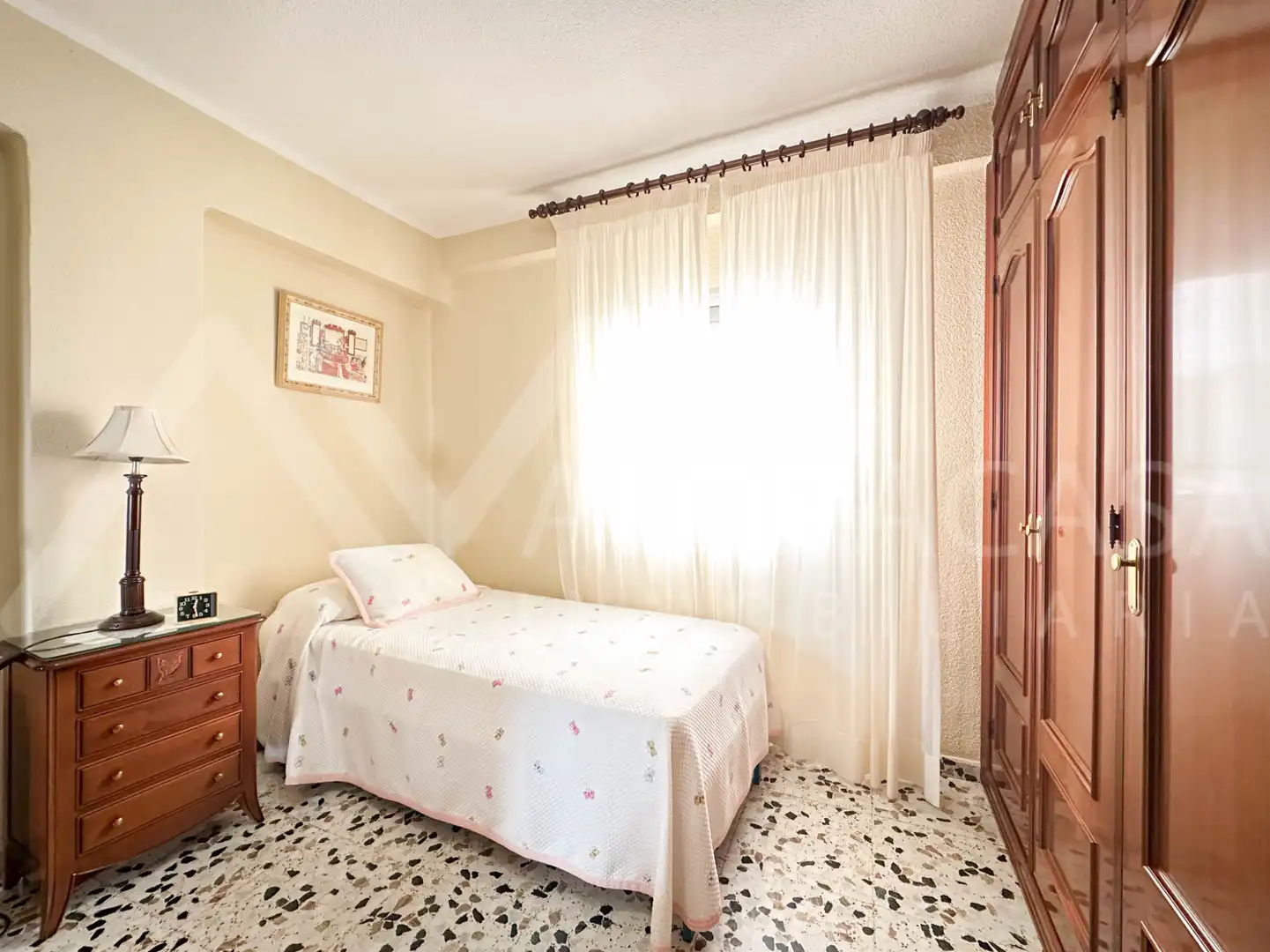 Bedroom of Flat for sale in Málaga  with Air Conditioner, Terrace and Furnished