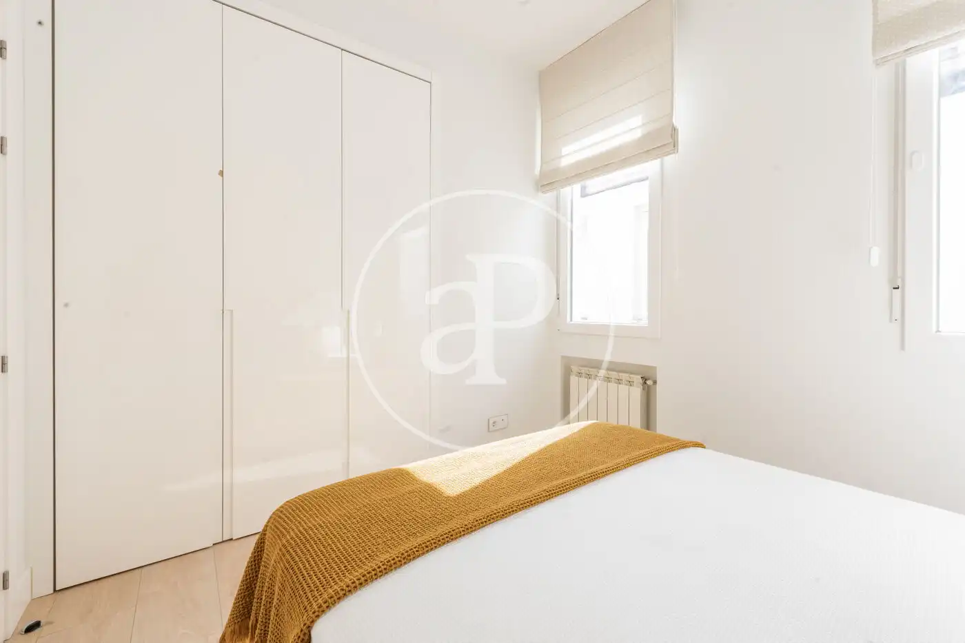 Flat with terrace for sale in Calle de Alcántara, imagen 23