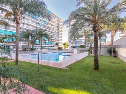 Piscina de Apartament en venda en Gandia amb Jardí privat, Parquet i Terrassa