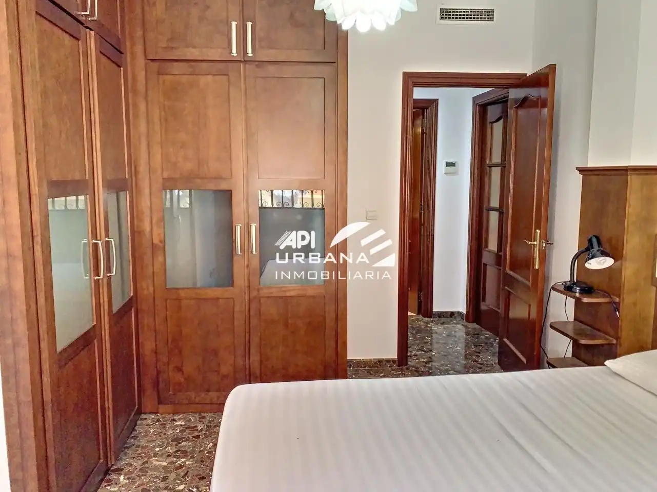 Habitación de Planta baja en venta en Lucena con Trastero y Amueblado