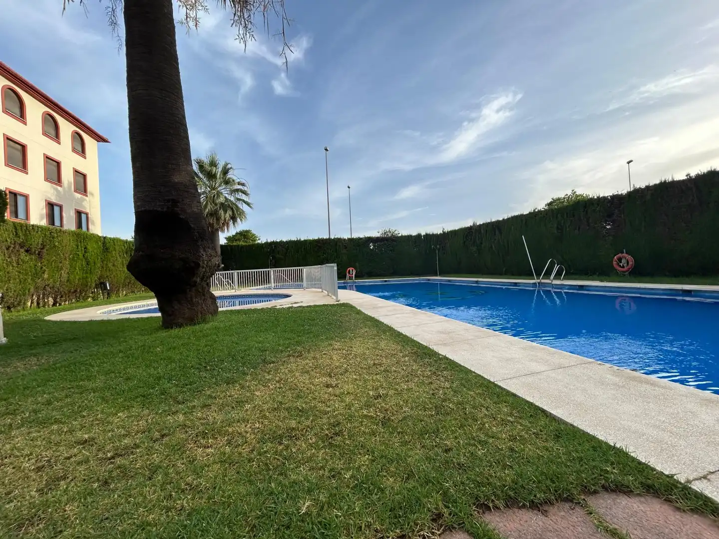 Piscina de Piso en venta en Córdoba con Aire acondicionado, Calefacción y Jardín privado